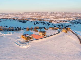 8514 E Overlook Dr, Eden, UT 84310