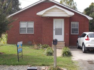 707 Chestnut St, Corning, AR 72422