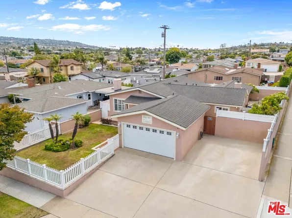 22305 Ladeene Ave, Torrance, CA 90505