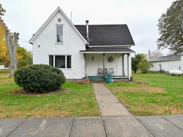 8083 Walnut St, Coatesville, IN 46121