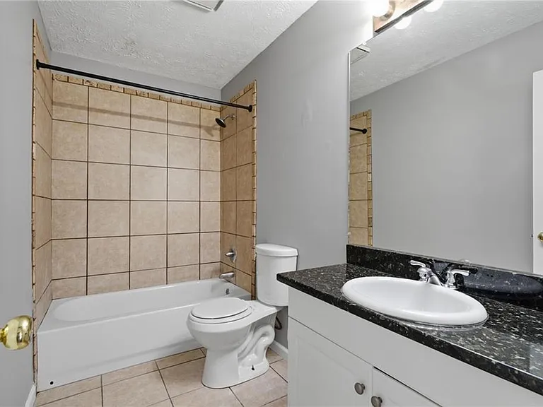 432 Charleston Ln #432 — Photo 14