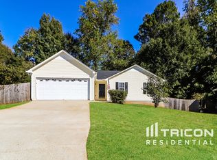 208 Winchester Dr, Villa Rica, GA 30180