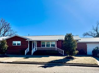 704 2nd St, Lorenzo, TX 79343