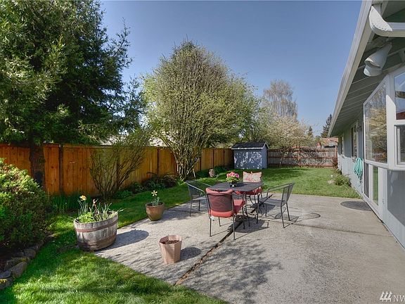 3rd image of 5313 64th Ave SE
