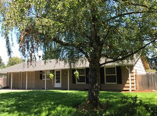 18344 SW Terry Ave, Lake Oswego, OR 97035