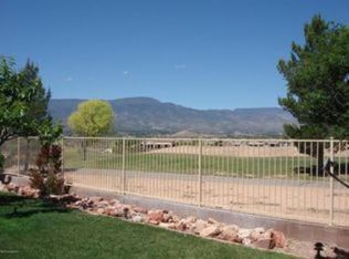 782 S Wandering River Rd, Cornville, AZ 86325