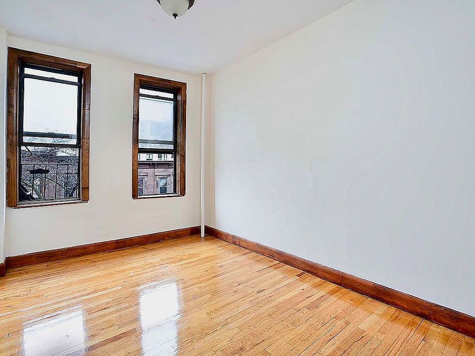 1st image of 203 17th St #31