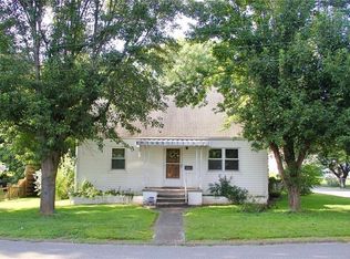 202 W Virginia Ave, Dunbar, WV 25064