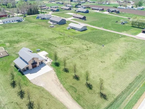 2845 250th St, Doon, IA 51235