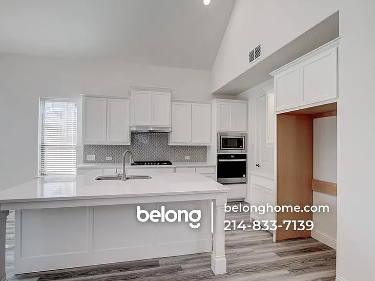 3138 Casa Blanca St — Photo 14