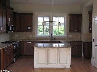 11106 Live Oak Cir, Midlothian, VA 23113