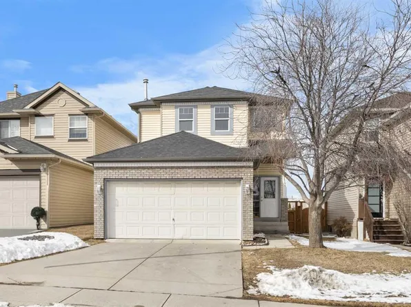 117 SE Citadel Bluff Close NW, Calgary, AB T3G 5E3