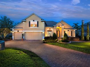 1017 Majestic Oak Dr, Apopka, FL 32712