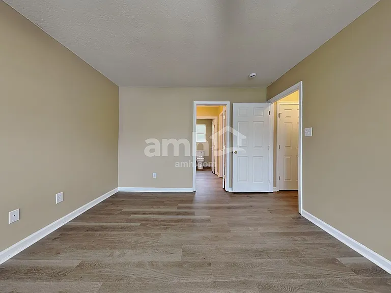 2233 Cartmill Dr — Photo 11