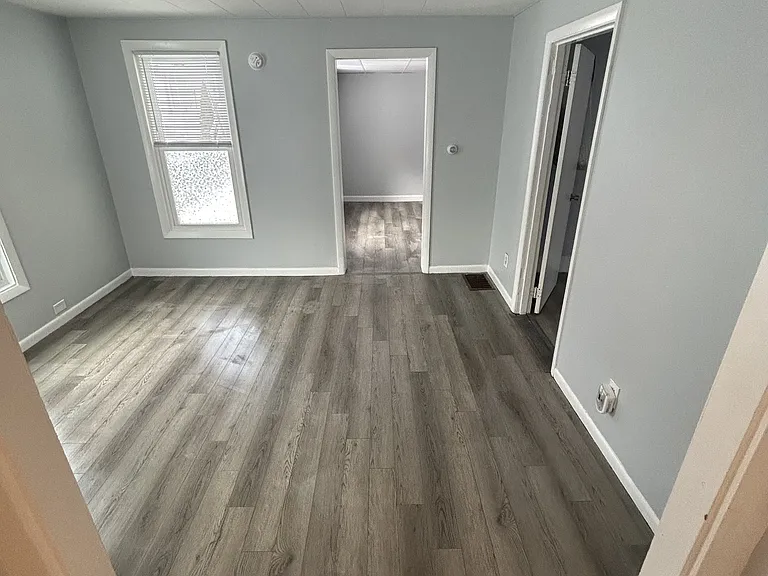 98 Fern St #1 — Photo 1
