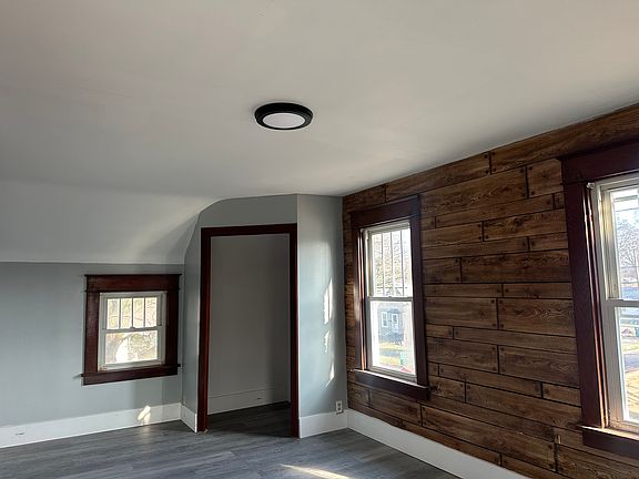 3rd image of 260 70th St