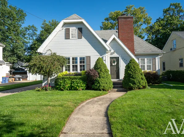 905 N Ottillia St SE, Grand Rapids, MI 49507