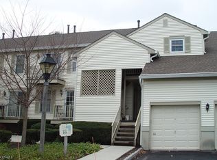 67 Jamestown Rd, Basking Ridge, NJ 07920