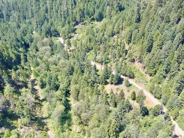 2147 Lees Creek Rd, Myrtle Creek, OR 97457