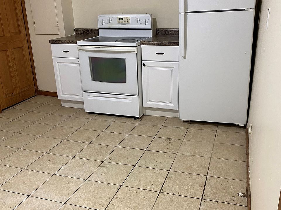 1st image of 4638 Camden Ave N #2024
