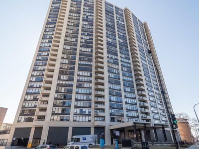 3930 N Pine Grove Ave APT 2713, Chicago, IL, 60613