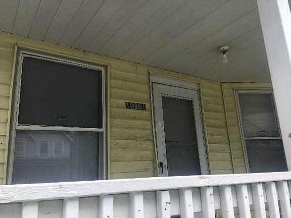 2nd image of 10901 Olivet Ave