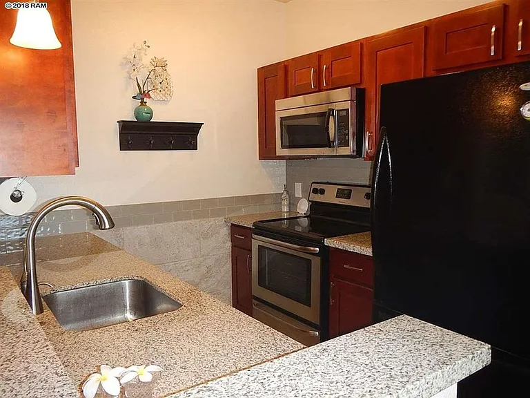 160 Keonekai Rd #25-202 — Photo 4