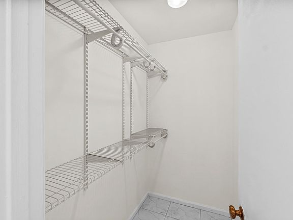 3rd image of 4640 Rosewood Tree Ct APT B