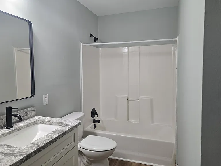 102 Beech St — Photo 6