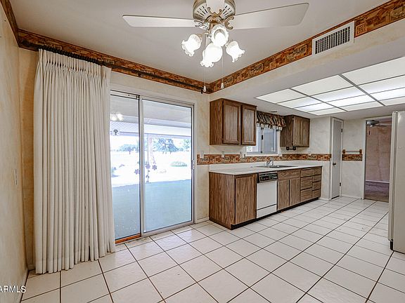 4th image of 19406 N 130TH Avenue