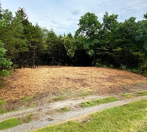 2nd image of Minor Hill Rd