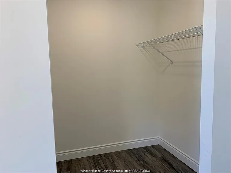 1675 Banwell Rd #502 — Photo 6