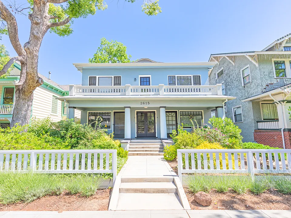 2615 P St #3