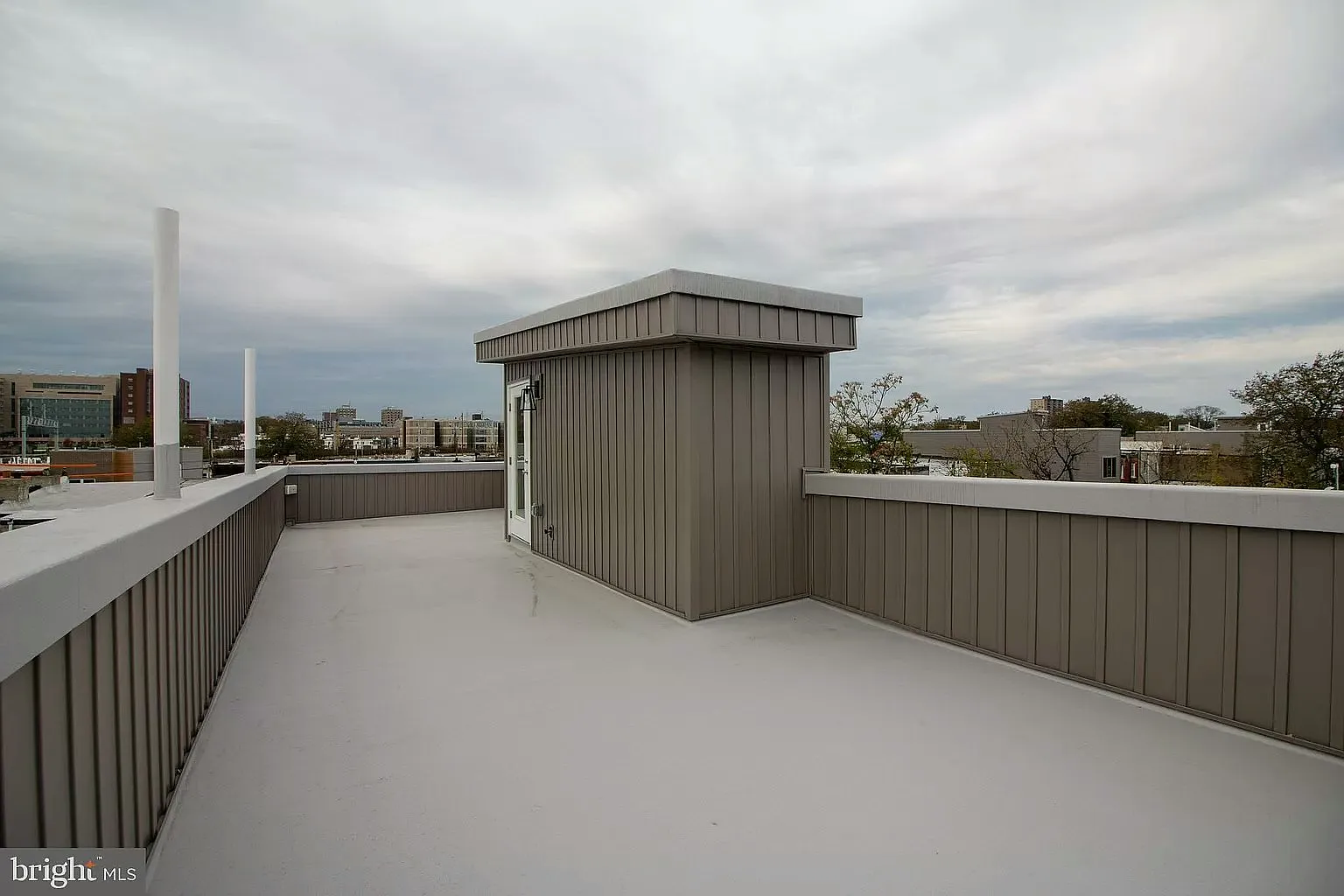2016 North Franklin Street, Unit 2 — Photo 1