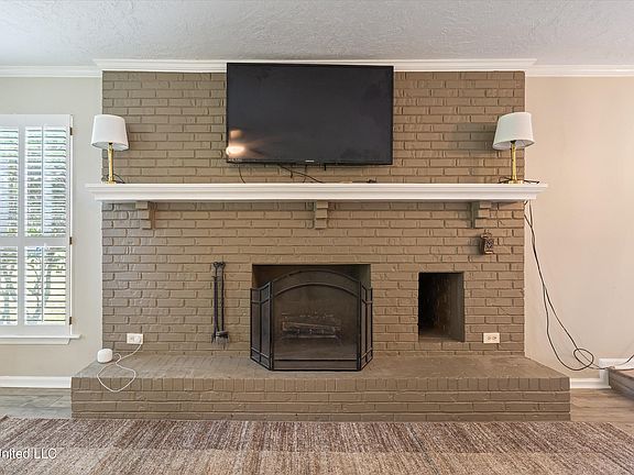 5th image of 3590 Shady Oaks Dr