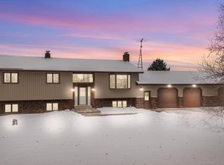 W9158 Horseshoe Road, Beaver Dam, WI 53916