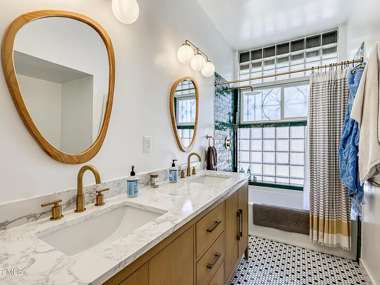 1300 Randolph Dr — Photo 39