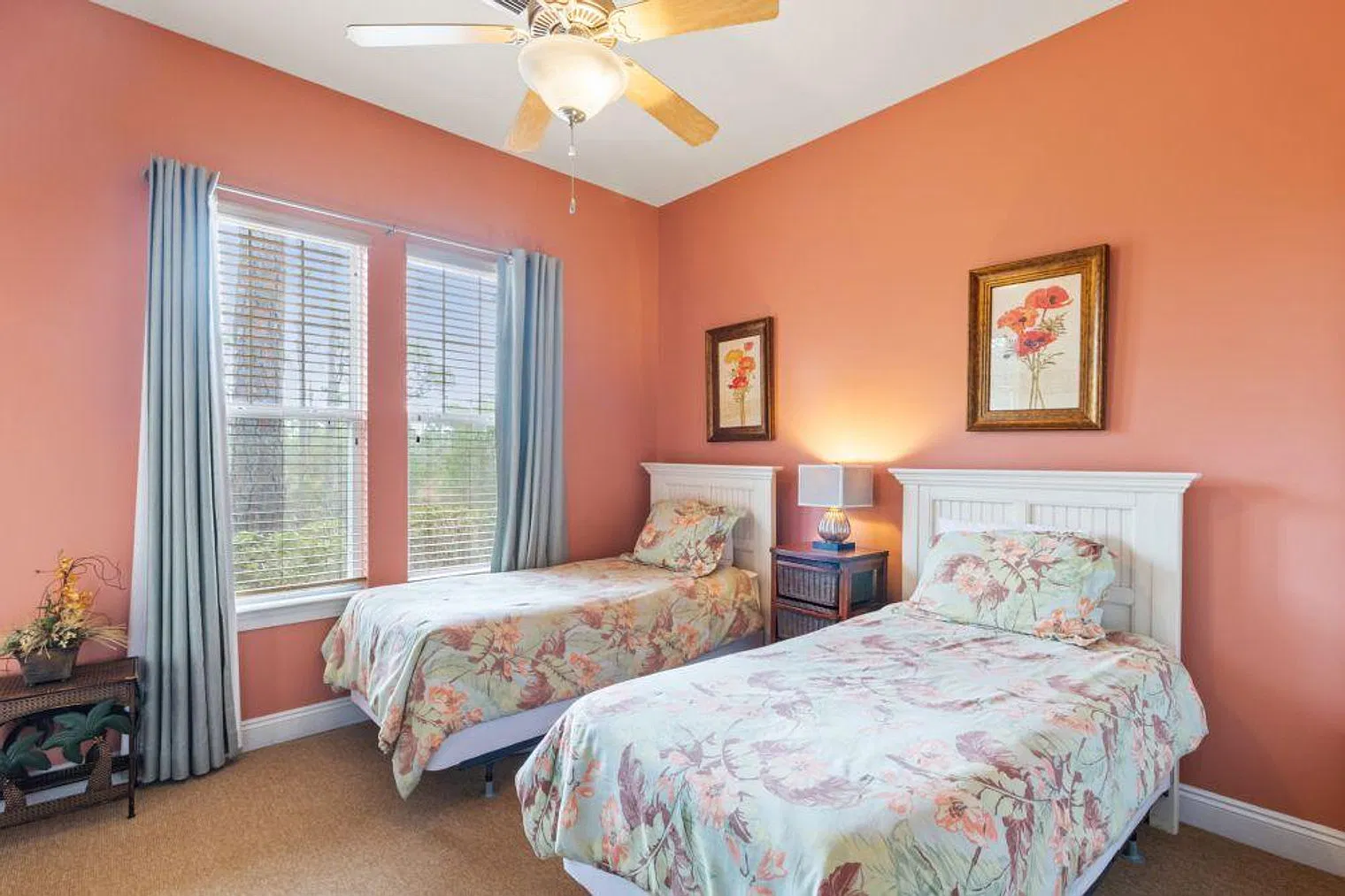 3 bed, 3.0 bath, 1840 sqft, $4,678 — Photo 4