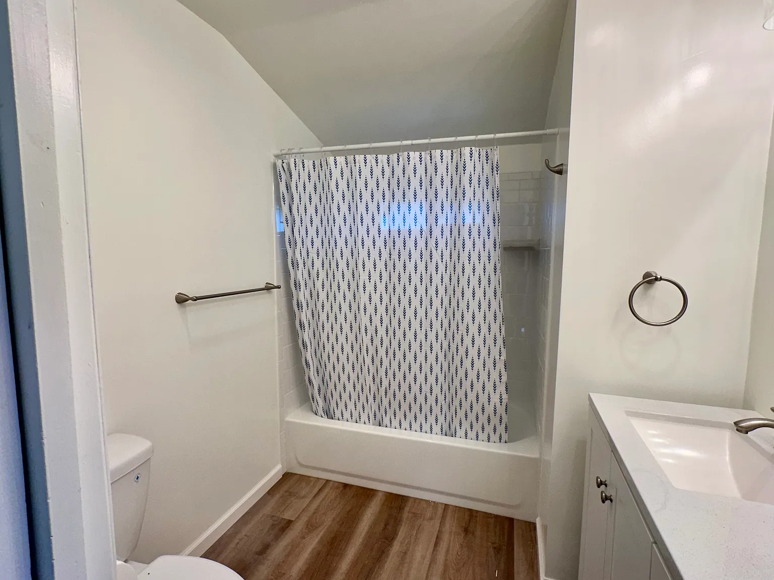 2 bed, $2,200 — Photo 1