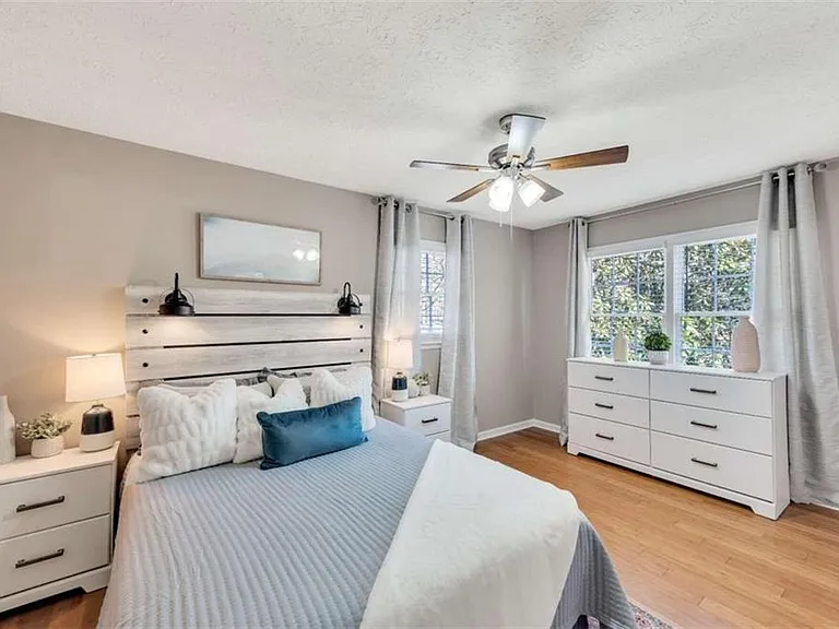 5005 Maryland Dr NW — Photo 16
