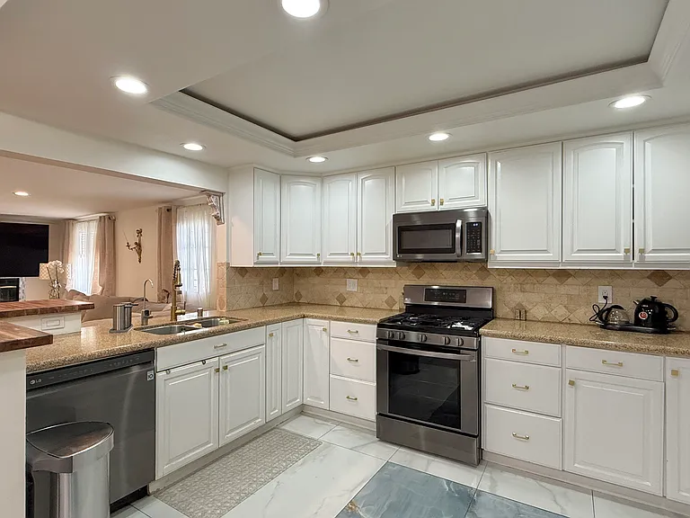 14911 La Manda Dr — Photo 6