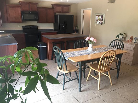 5th image of 1138 E Palmcroft Dr