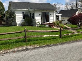 405 Sanitarium Rd, Washington, PA 15301