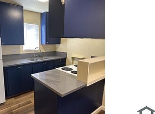 2117 9th St APT 3, Sacramento, CA 95818