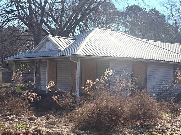 3rd image of 4759 Eulaton Rd