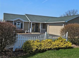 2136 S Turner Rd, Austintown, OH 44515