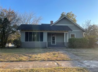 301 W Pettus St, Demopolis, AL 36732