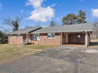 229 Sandifer Rd, Spartanburg, SC 29303