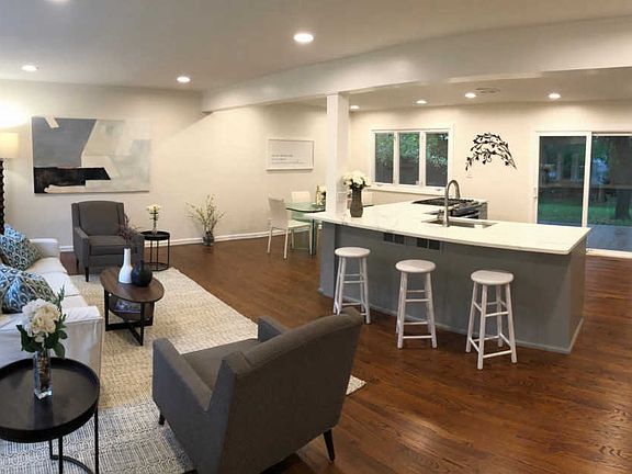 2nd image of 8672 Ailsworth Dr