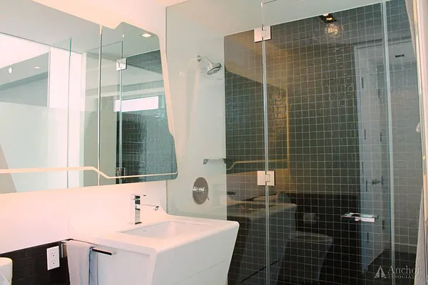 Rented by Anchor Associates | media 24
